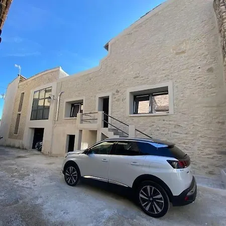 Charmante Maison En Pierre-tavel *