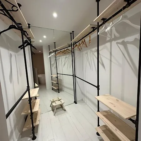 Holiday home Charmante Maison En Pierre-tavel Tavel
